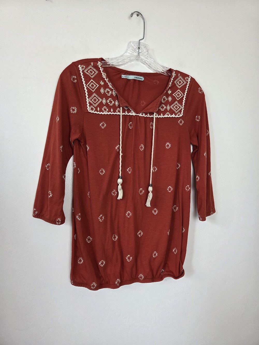 Maurices Orange Boho Aztec Southwestern Top Tassel Country Cowgirl Rodeo Small